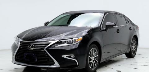 Lexus ES 2017