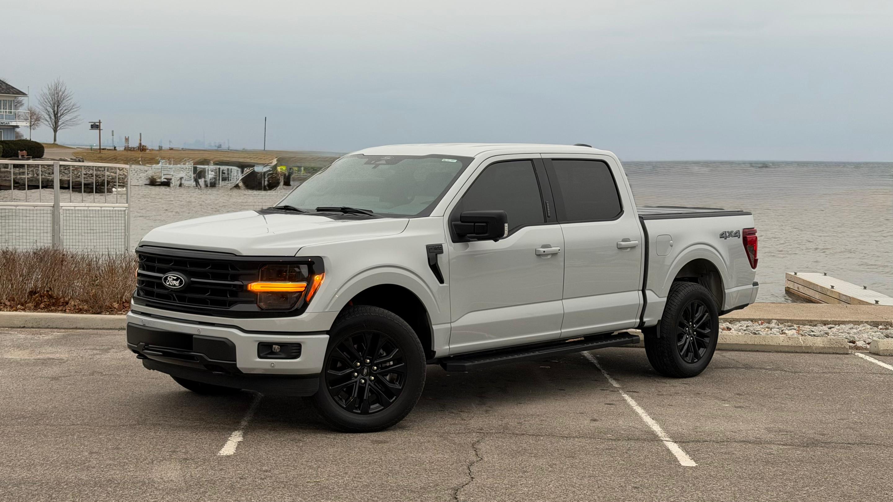 Ford F-150 2024 à 