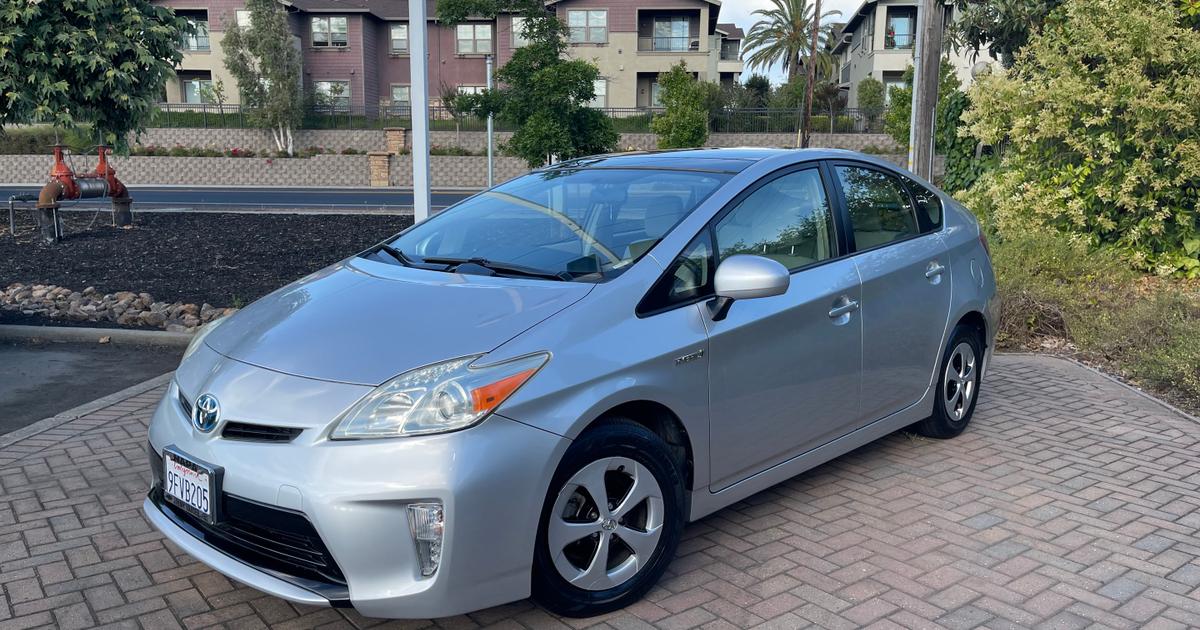Toyota Prius 2013 rental in Napa, CA by Mariano A. | Turo