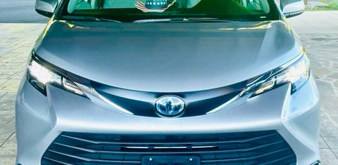 Toyota Sienna 2023
