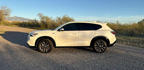 Acura ADX 2025