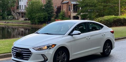 Hyundai Elantra 2017