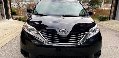 Toyota Sienna 2014