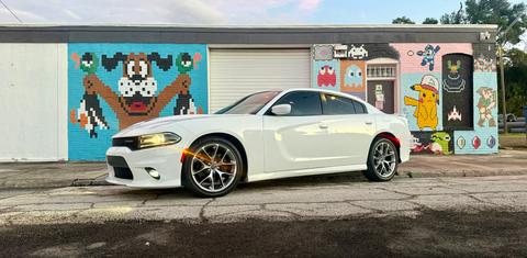 Dodge Charger 2020
