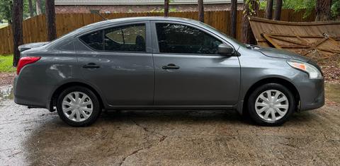 Nissan Versa 2019