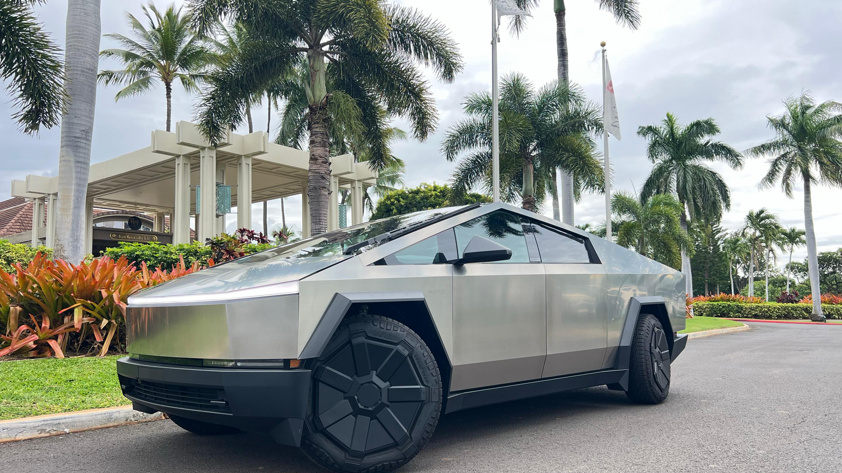 Tesla Cybertruck 2024 in Kapolei, HI