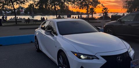 Lexus IS 2022