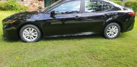 Toyota Camry Hybrid 2025