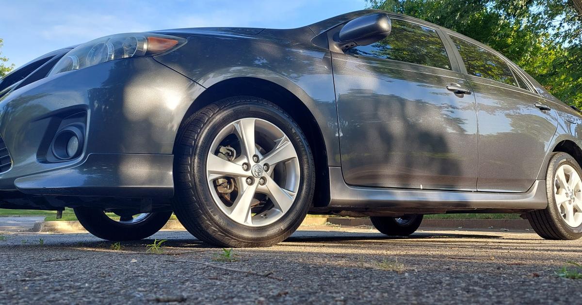 Toyota Corolla 2011 rental in Lawrenceville, GA by Robert L. Turo