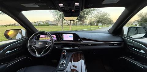Cadillac Escalade 2024