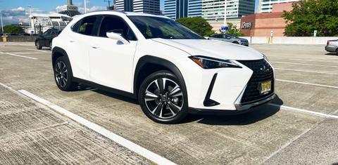 Lexus UX 2023