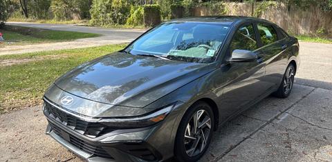 Hyundai Elantra 2024