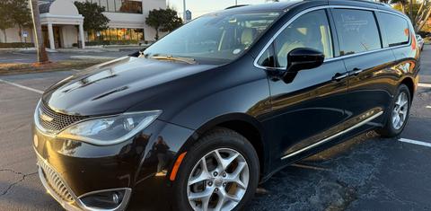 Chrysler Pacifica 2017