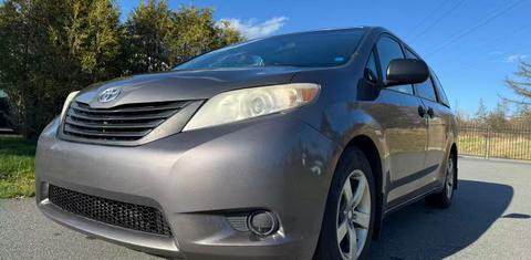 Toyota Sienna 2015