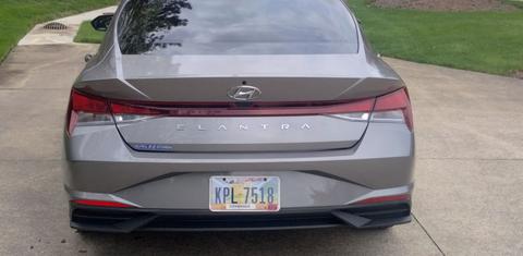 Hyundai Elantra 2022