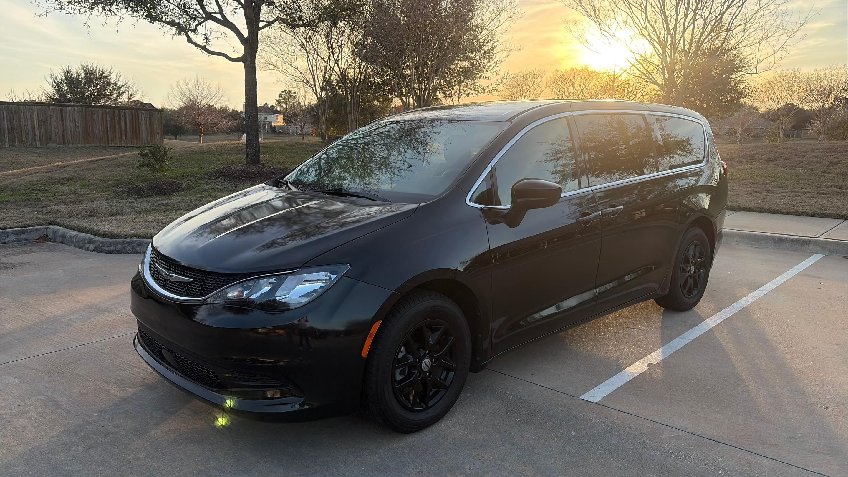Chrysler Voyager 2021 in Richmond, TX