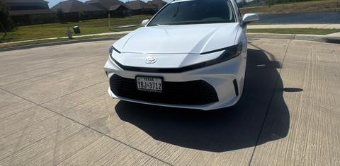 Toyota Camry Hybrid 2026