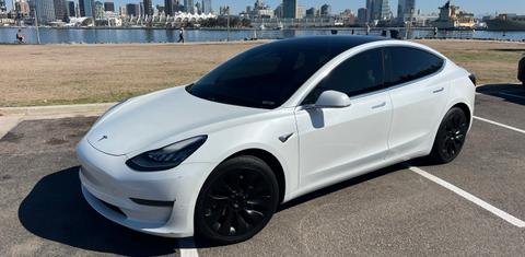 Tesla Model 3 2020