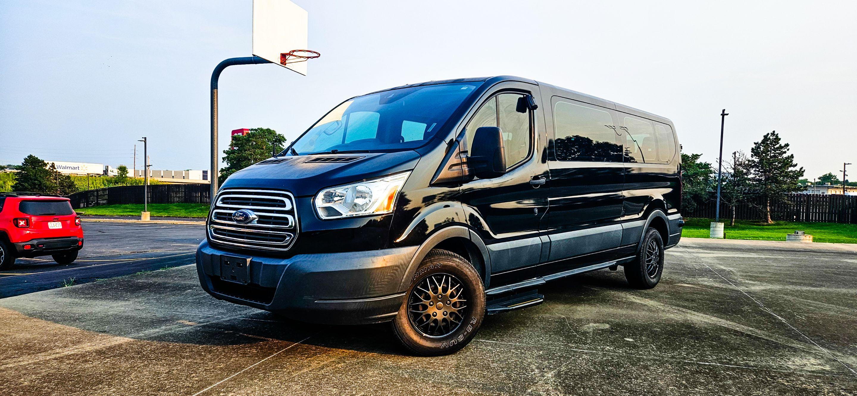Ford Transit 2016 in Pleasant Valley, MO