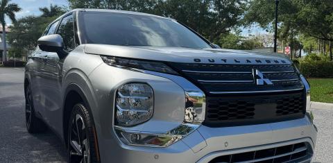 Mitsubishi Outlander 2022