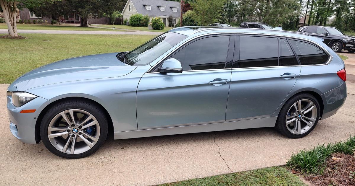 BMW 3 Series 2015 rental in Selma, AL by Steve W. Turo