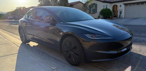 Tesla Model 3 2025