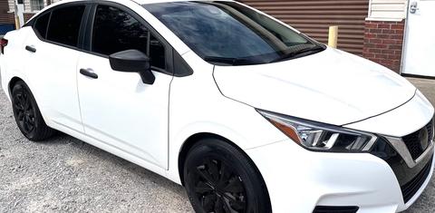 Nissan Versa 2020
