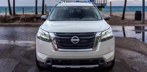 Nissan Pathfinder 2024