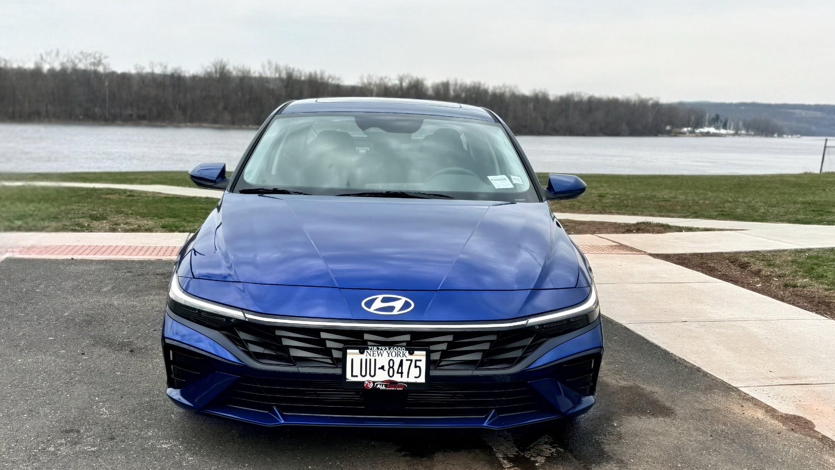 Hyundai Elantra 2025 in Middletown, CT
