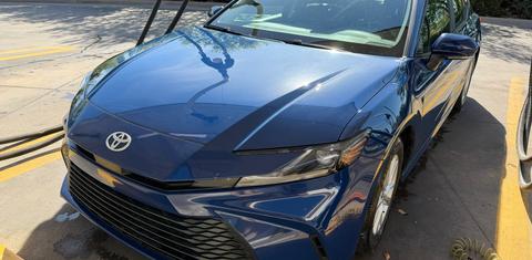 Toyota Camry Hybrid 2025