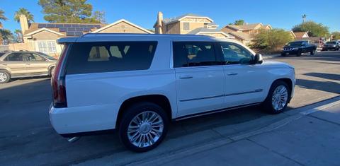 Cadillac Escalade ESV 2017