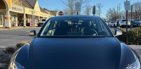 Tesla Model 3 2025