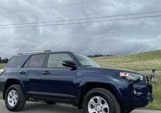 Toyota 4Runner car