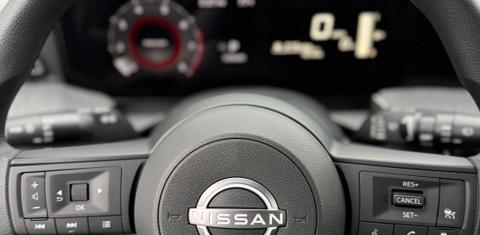 Nissan Kicks 2025