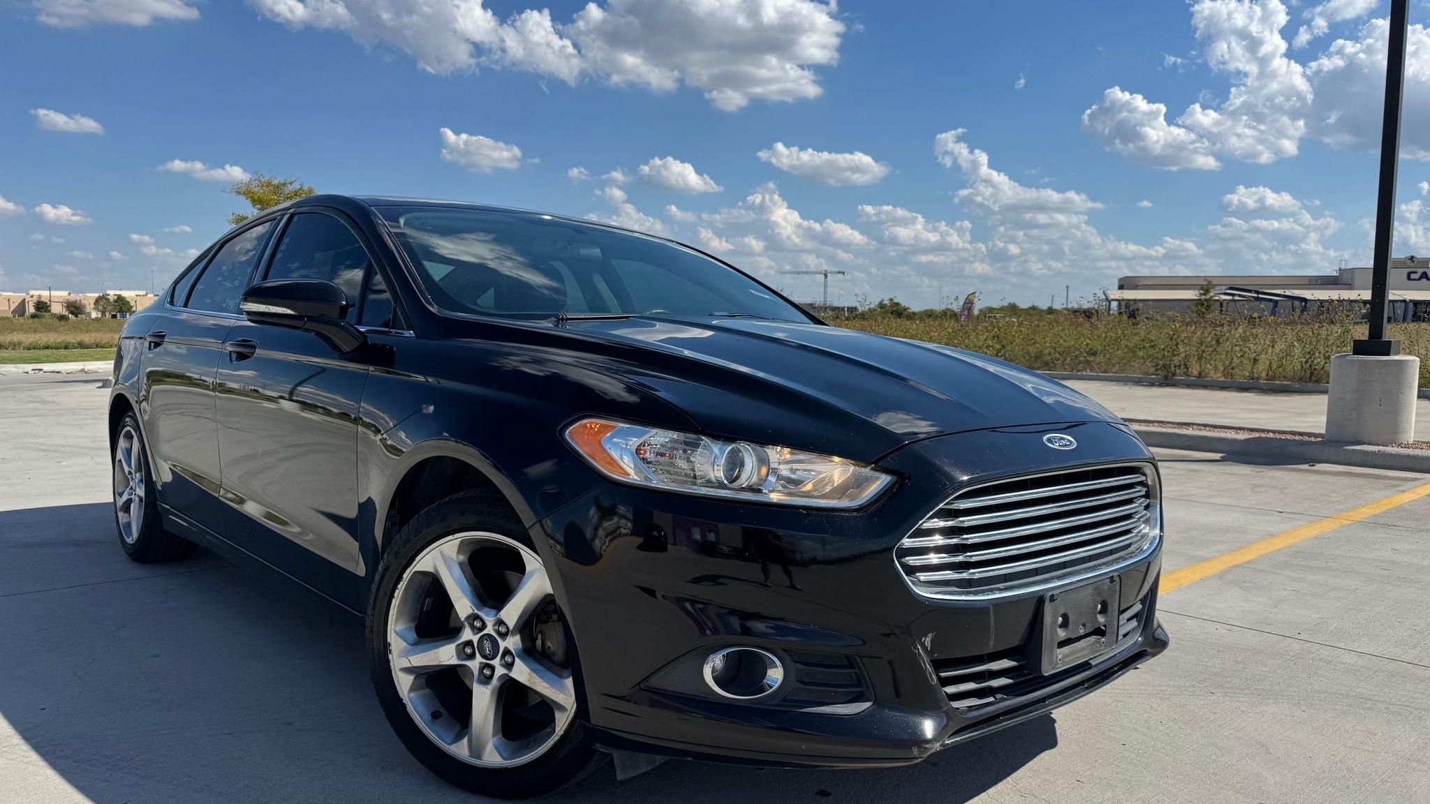 Ford Fusion 2016 in 