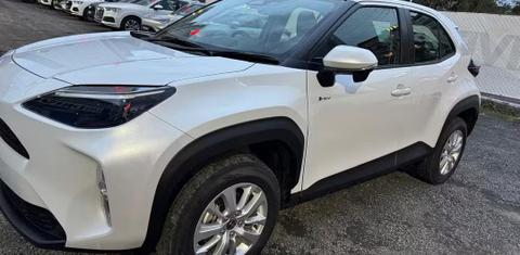 Toyota YARIS CROSS 2025