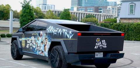 Tesla Cybertruck 2025
