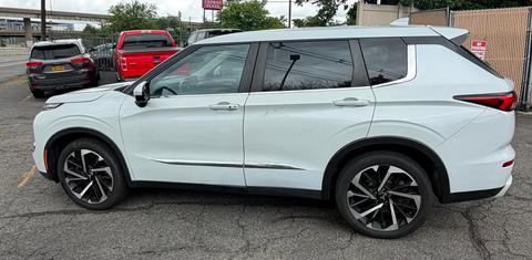 Mitsubishi Outlander 2022