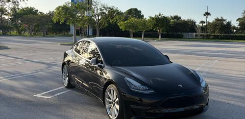 Tesla Model 3 2020