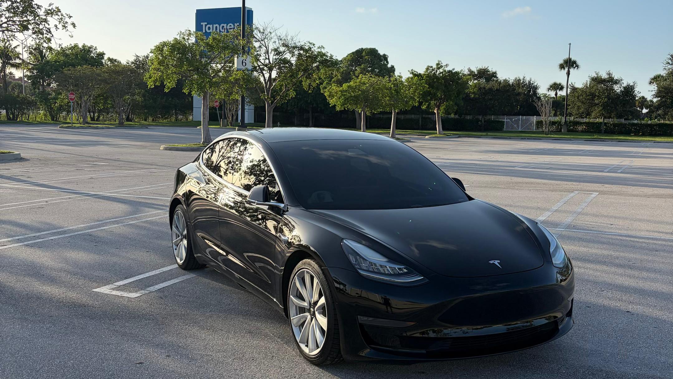 Tesla Model 3 2020 in West Palm Beach, FL