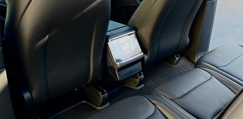Tesla Model X 2023