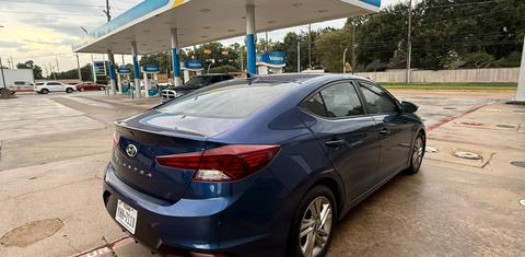 Hyundai Elantra 2019