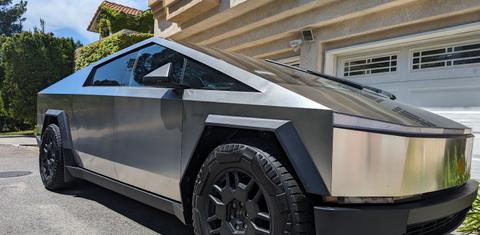 Tesla Cybertruck 2024
