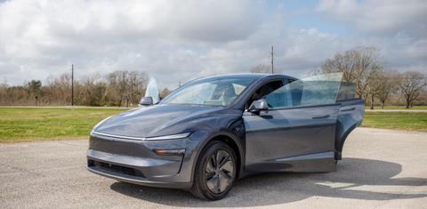 Tesla Model Y 2026