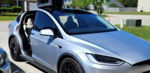 Tesla Model X 2017