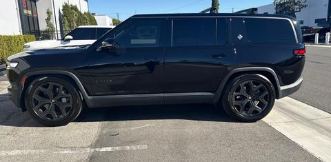 Rivian R1S 2026