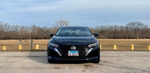 Nissan Sentra 2024