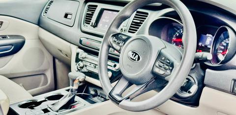 Kia CARNIVAL 2018