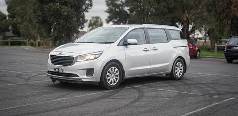 Kia CARNIVAL 2016