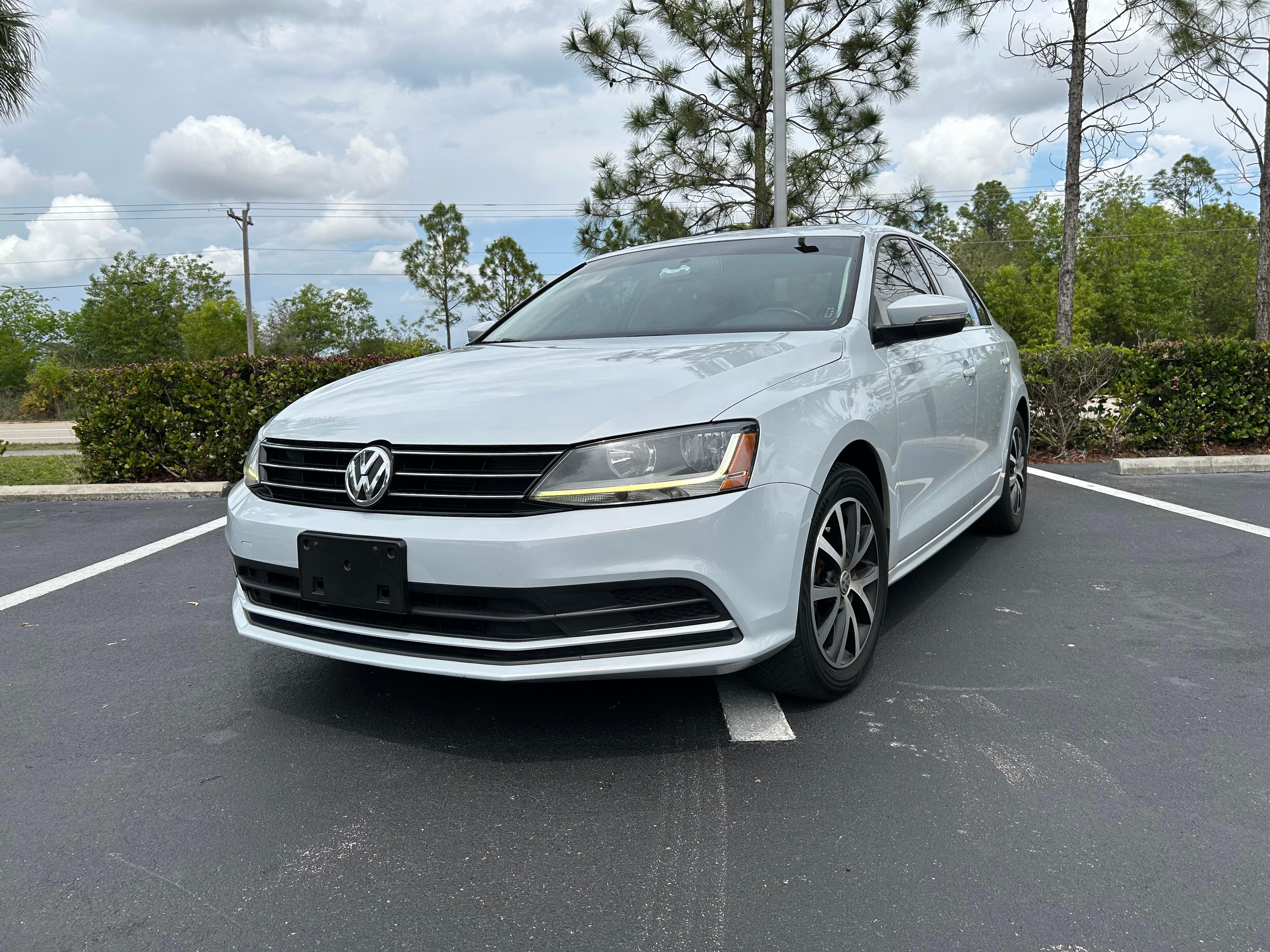 Volkswagen Jetta 2017 in Lehigh Acres, FL